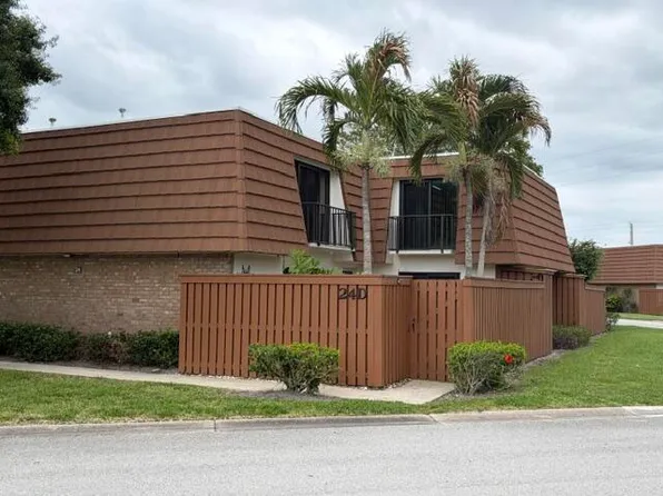 3900 SE County Line Road #24d, Tequesta, FL 33469