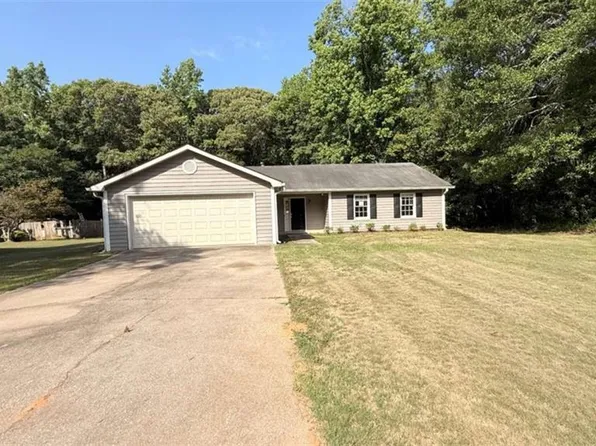 55 Oak Crest Ct, Covington, GA 30016