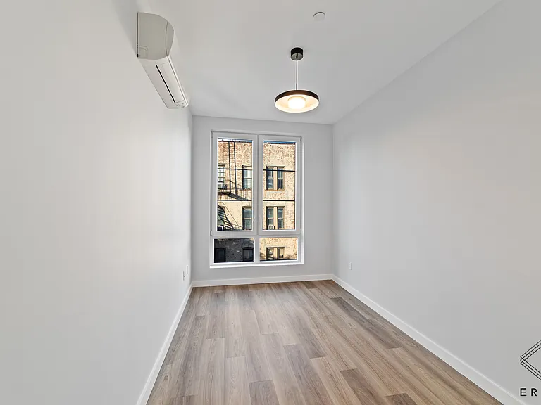 2913 Snyder Ave #4G — Photo 5