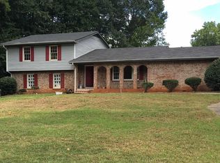 4459 Plantation Ln, Norcross, GA 30093