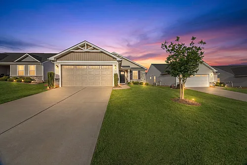 689 Hardwood Dr Photo 1