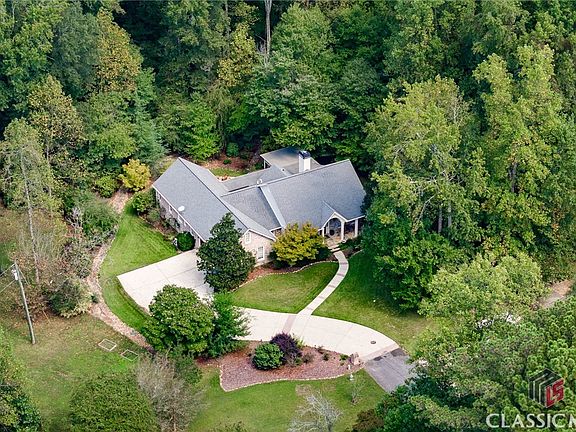4th image of 2275 Honeysuckle Lane