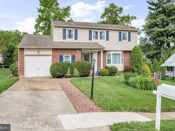 11 Clemson Ct, Newark, DE 19711