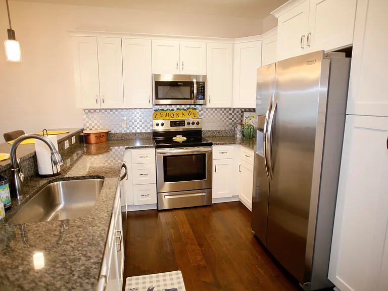 1313 Emerald View Ct — Photo 7