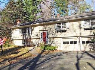 27 Saw Mill Rd, Newtown, CT 06470
