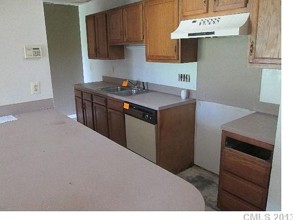 3rd image of 6150 Meadow Rose Ln