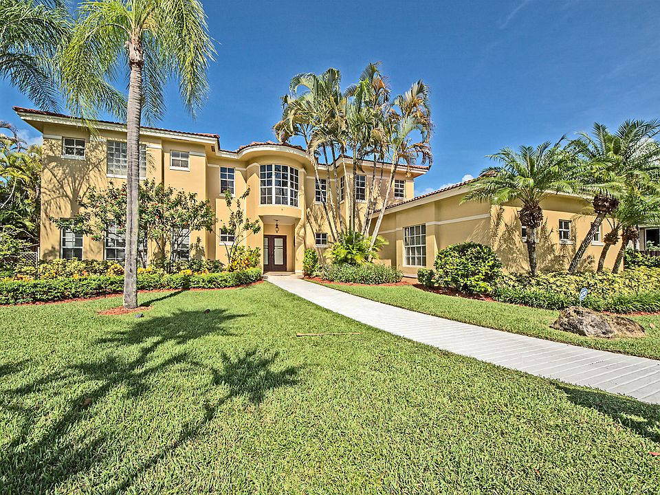 1st image of 16680 SW 83rd Ct