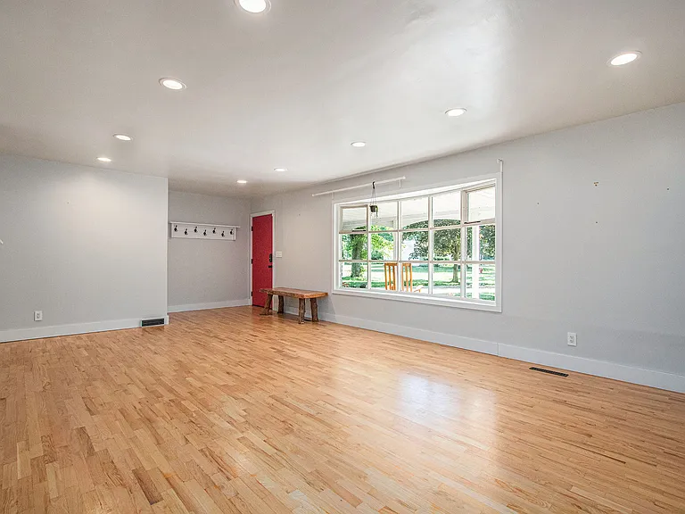 3365 Circle Dr — Photo 12