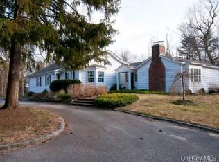 301 Centre Island Rd, Oyster Bay, NY 11771