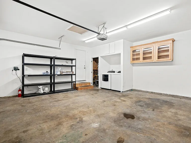 1762 Scott St — Photo 21