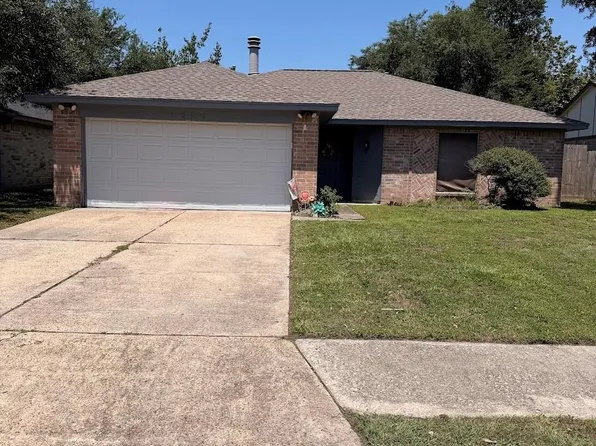 8010 Western Trail Dr, Houston, TX 77040
