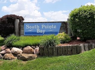 6100 SW South Pointe Dr, Auburn, KS 66402