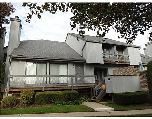 12 Ironwood Ct photo 1