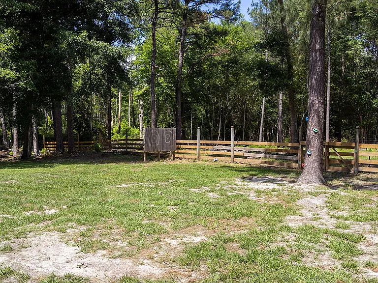 206 Blueberry Ct — Photo 3