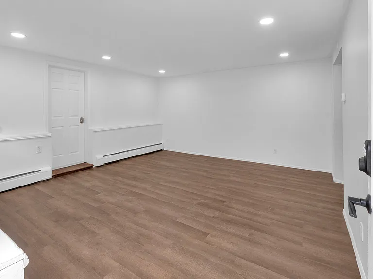 173 Paterson Ave — Photo 3