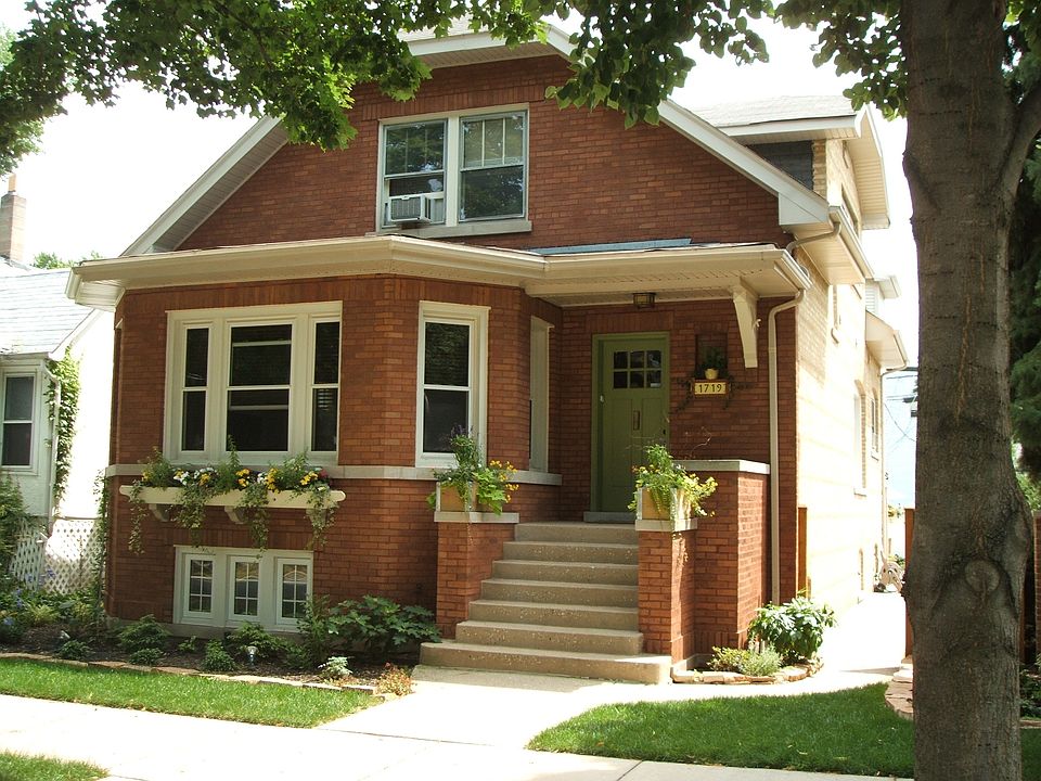 1st image of 1719 W Rosehill Dr #2