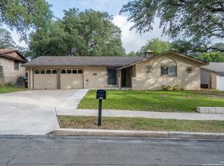 6907 Forest Grv, San Antonio, TX 78240