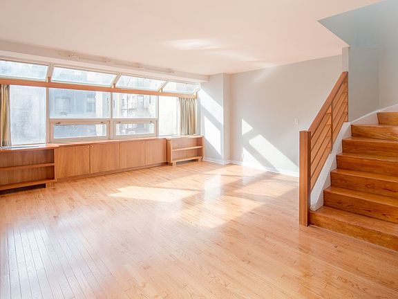 2nd image of 2250 Broadway APT 6N