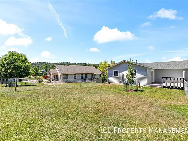 3738 Park Dr — Photo 9