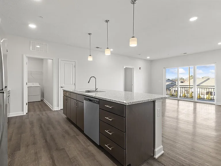 The Hamilton Floor Plan - 2 Bed/2Bath 1,213 SF