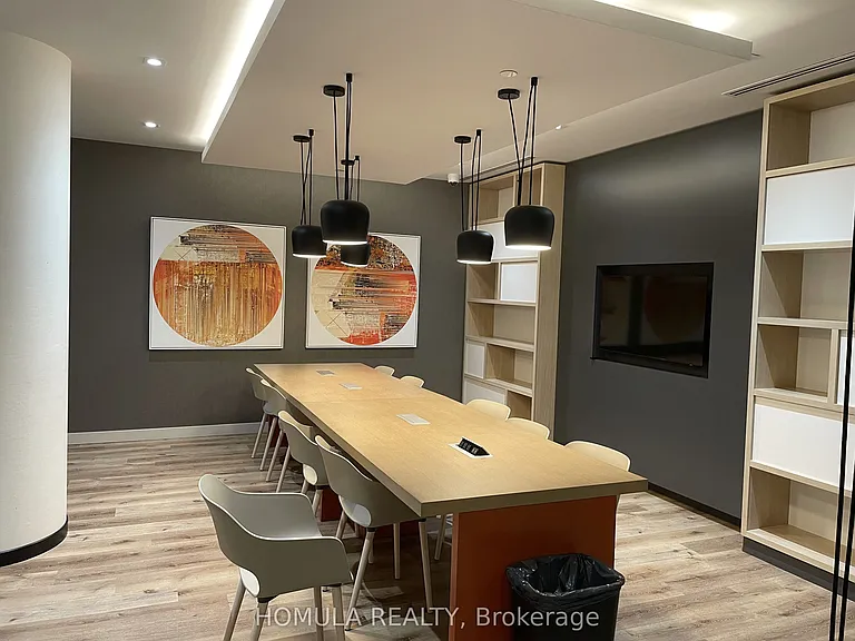 159 Wellesley St E #303 — Photo 14