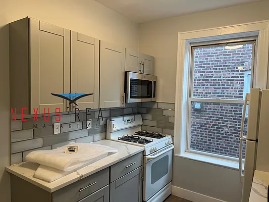 Rented by Voro NYC | media 10