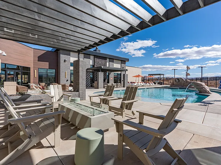 The Vue At Desert Color — Photo 33