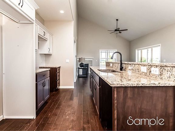 3rd image of 6668 Church Hill Ct