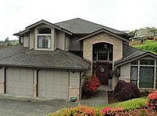 1860 Overview Dr NE, Tacoma, WA 98422