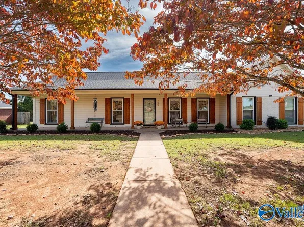 100 Lamirda Ct NW, Huntsville, AL 35810