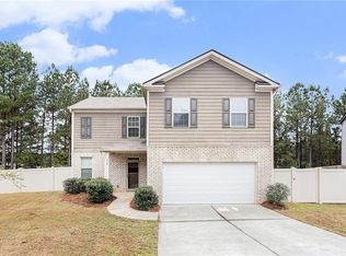 404 Lake Ridge Ln, Fairburn, GA 30213