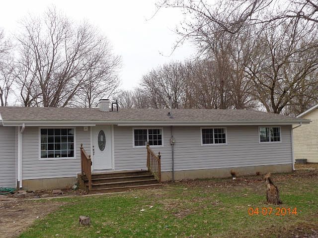 2nd image of 910 S Rollins St