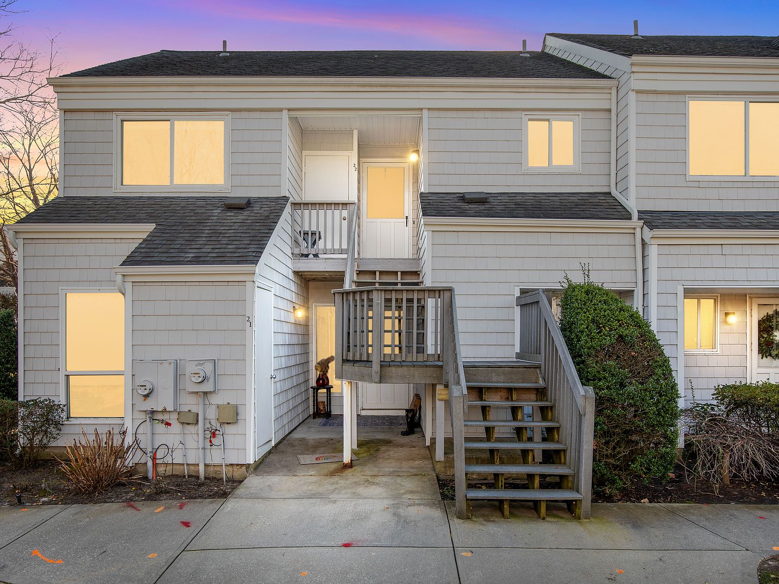 220 Montauk Hwy 22, Speonk, NY 11972 Zillow