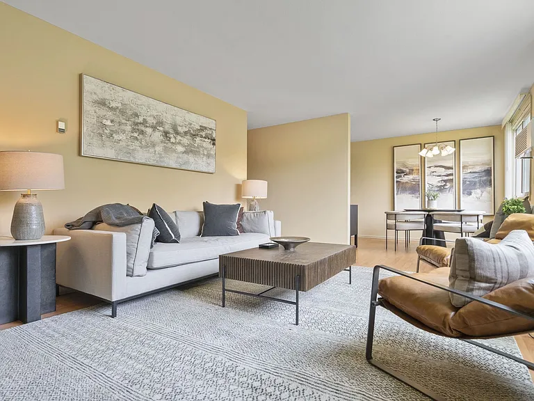 West End Apartments — Photo 6
