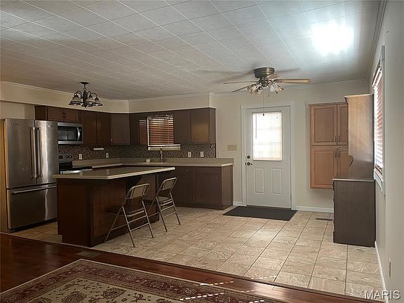 4th image of 6428 Kathy Dr