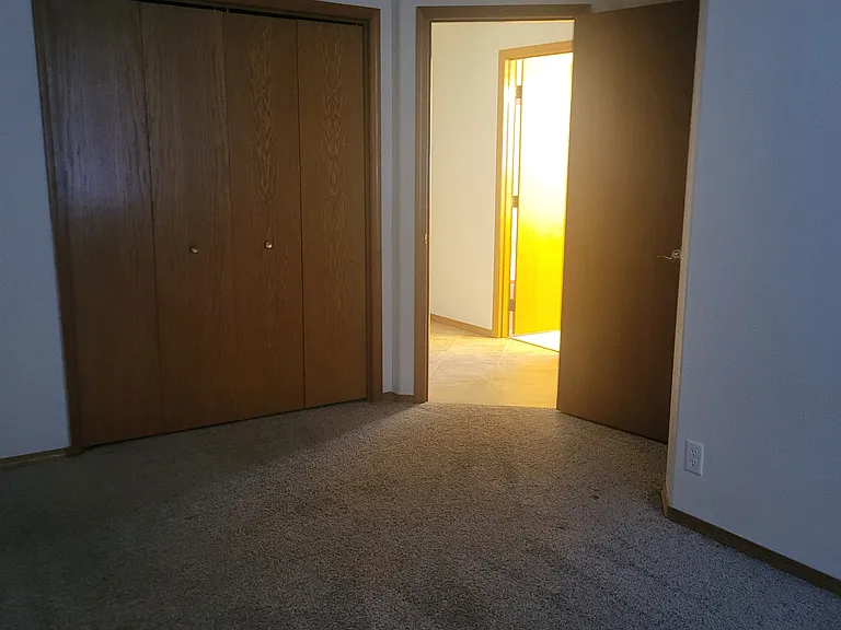 825 Amanda Way — Photo 12