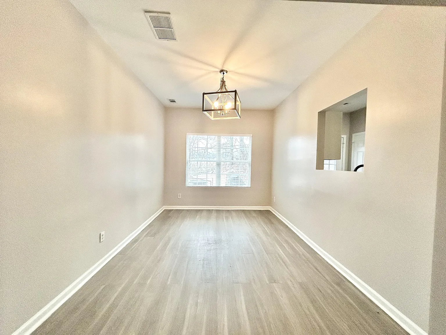 1026 Wheel House Ln — Photo 3