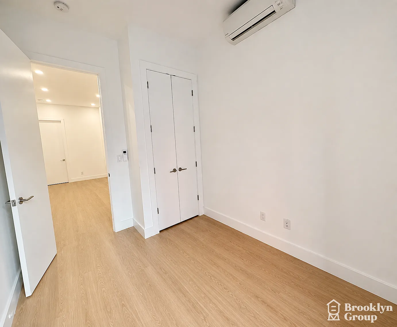 435 Dekalb Avenue — Photo 4