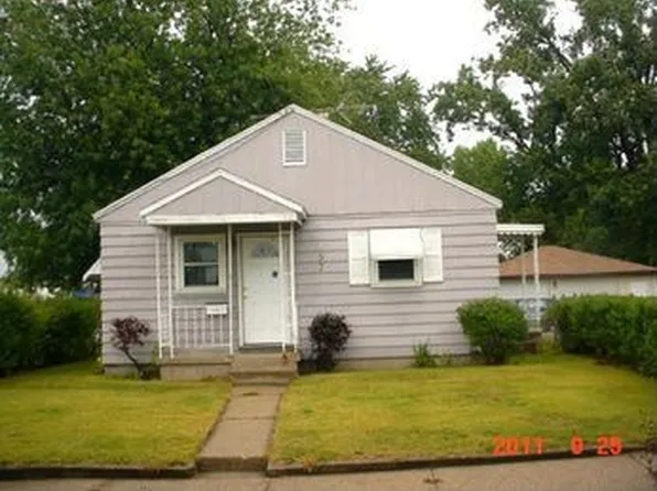 1571 Rathbone St SW, Wyoming, MI 49509