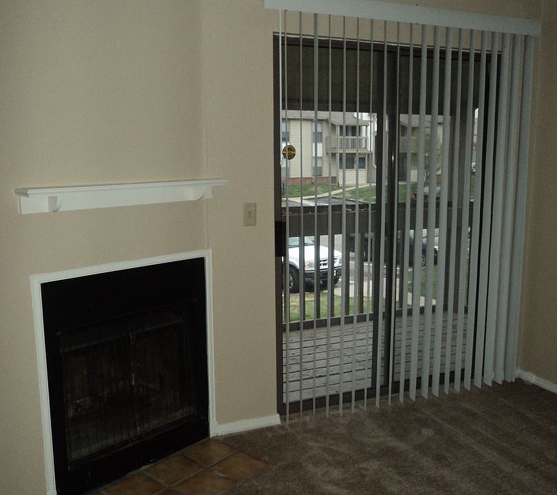 1st image of 602 SE 291 Hwy APT 312
