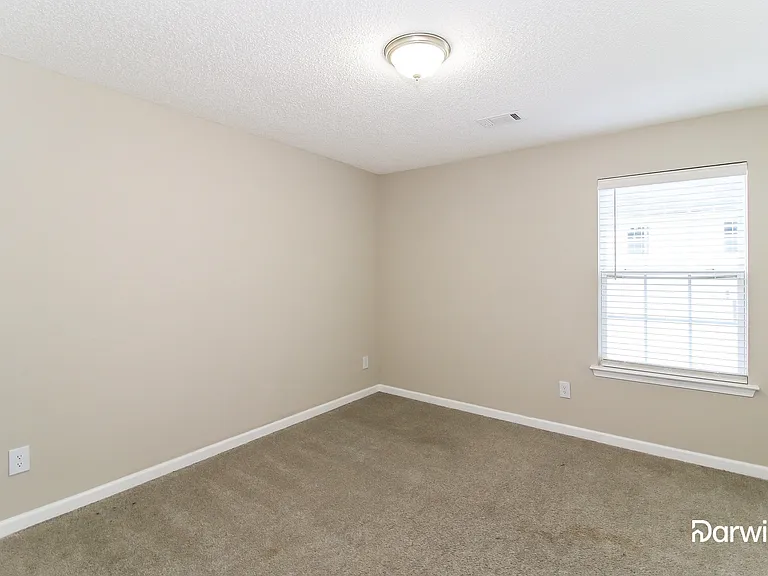 6285 Hickory Lane Cir — Photo 11