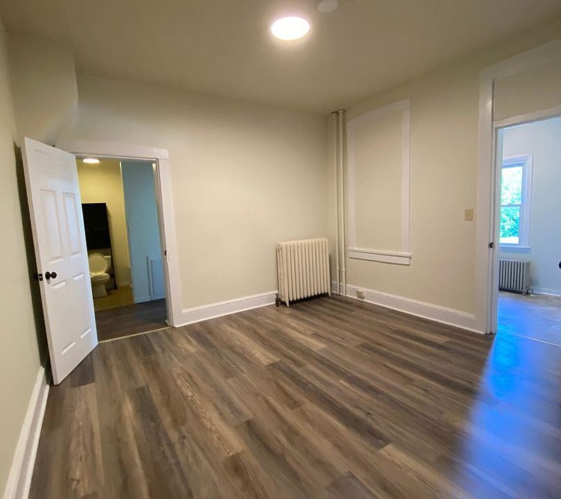1st image of 104 N Marshall St #11428571