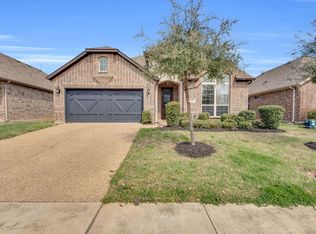 425 Bentley Dr, Midlothian, TX 76065
