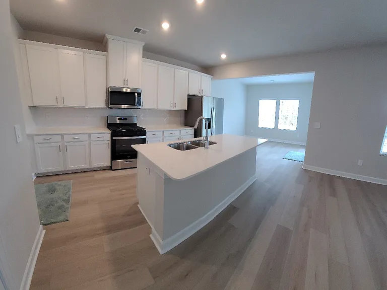 533 Crowder Pl — Photo 5