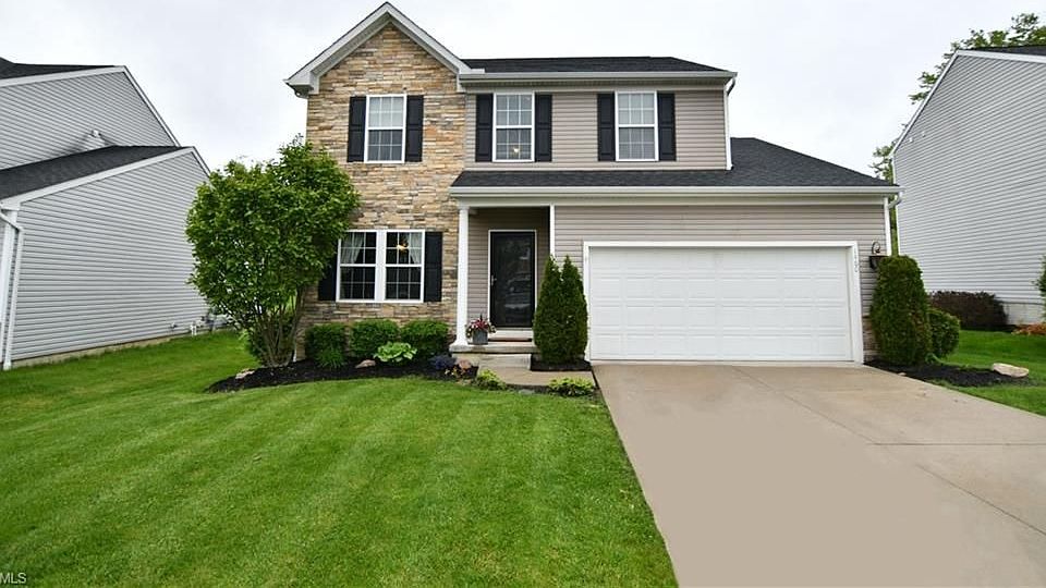 1st image of 1460 Crescent Dr