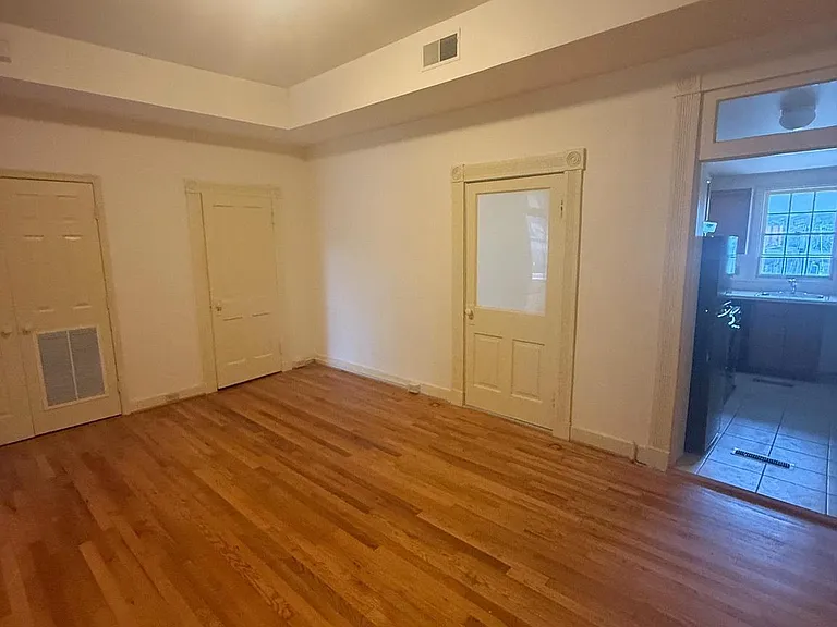 221 S Market St #2 — Photo 9