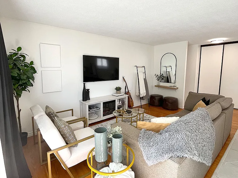 87 Locheed Dr #UPPER — Photo 31