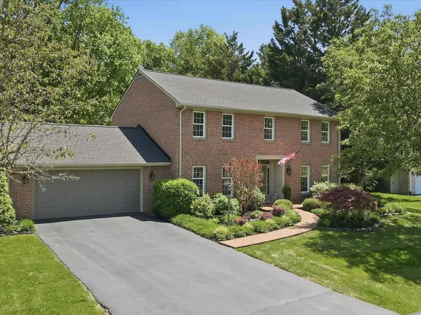 11029 Eastwood Dr, Hagerstown, MD 21742