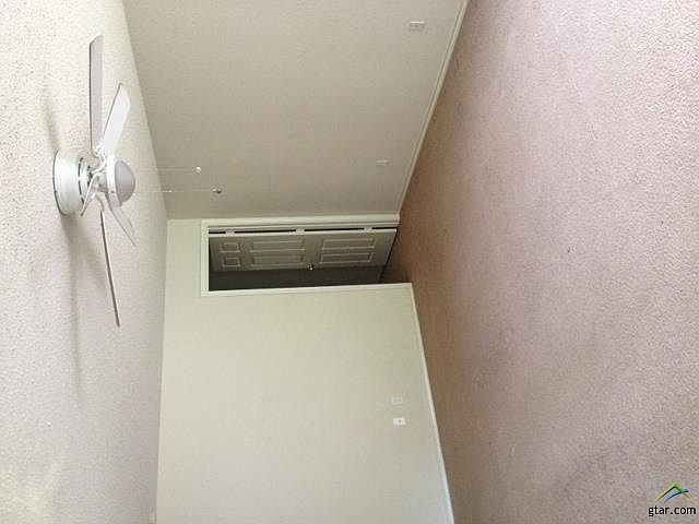 2nd image of 10236 Country Hills Blvd