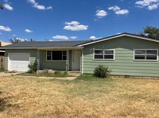 643 S Farmer St, Crosbyton, TX 79322